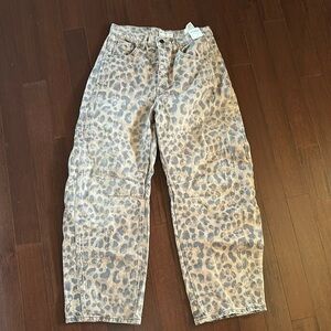 *NEW* Free People Leopard Barrel Jeans